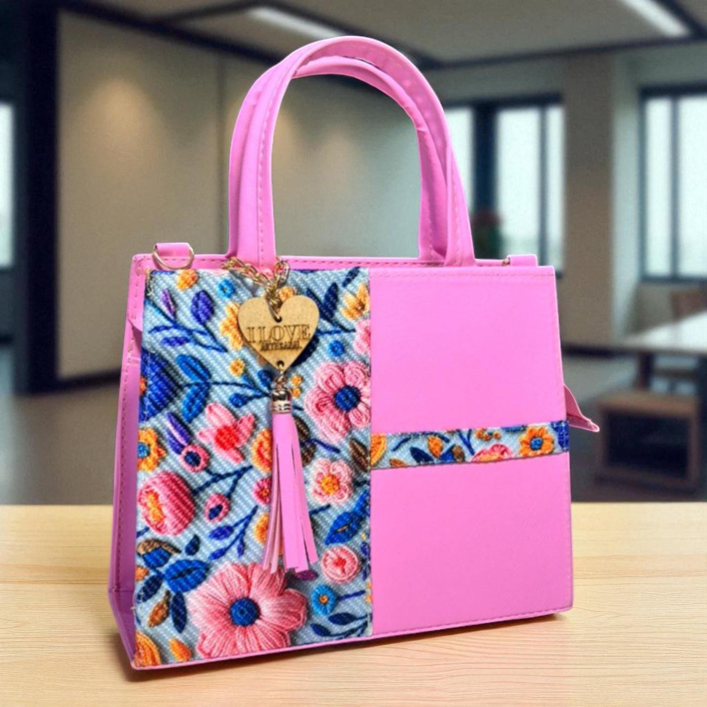 Bolsa AMALIA Mediana Negra con Diseño Floral Artesanal | Elegante y Colorida | Moda Dama Casual y Formal