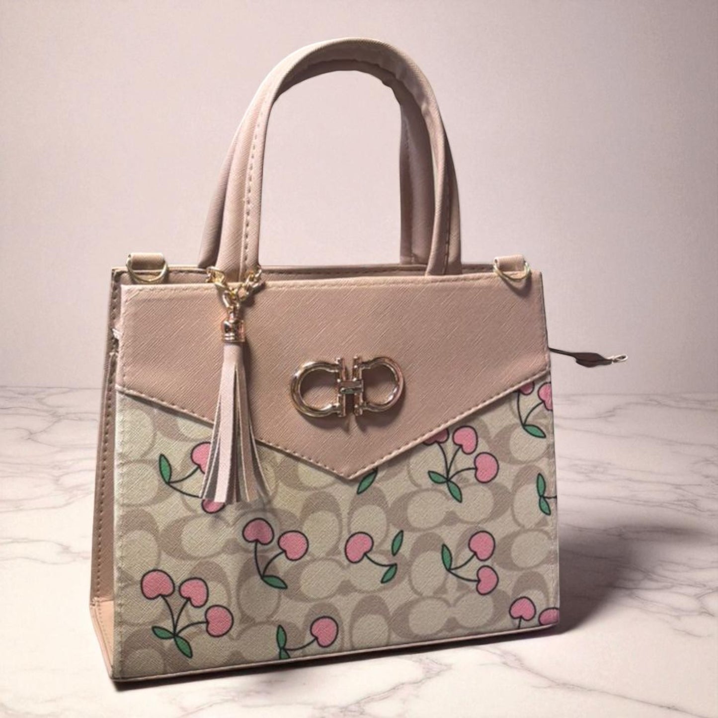 Bolsa BELINDA Mediana Roja con Estampado de Cerezas | Moderna y Juvenil | Moda Dama Casual y Divertida