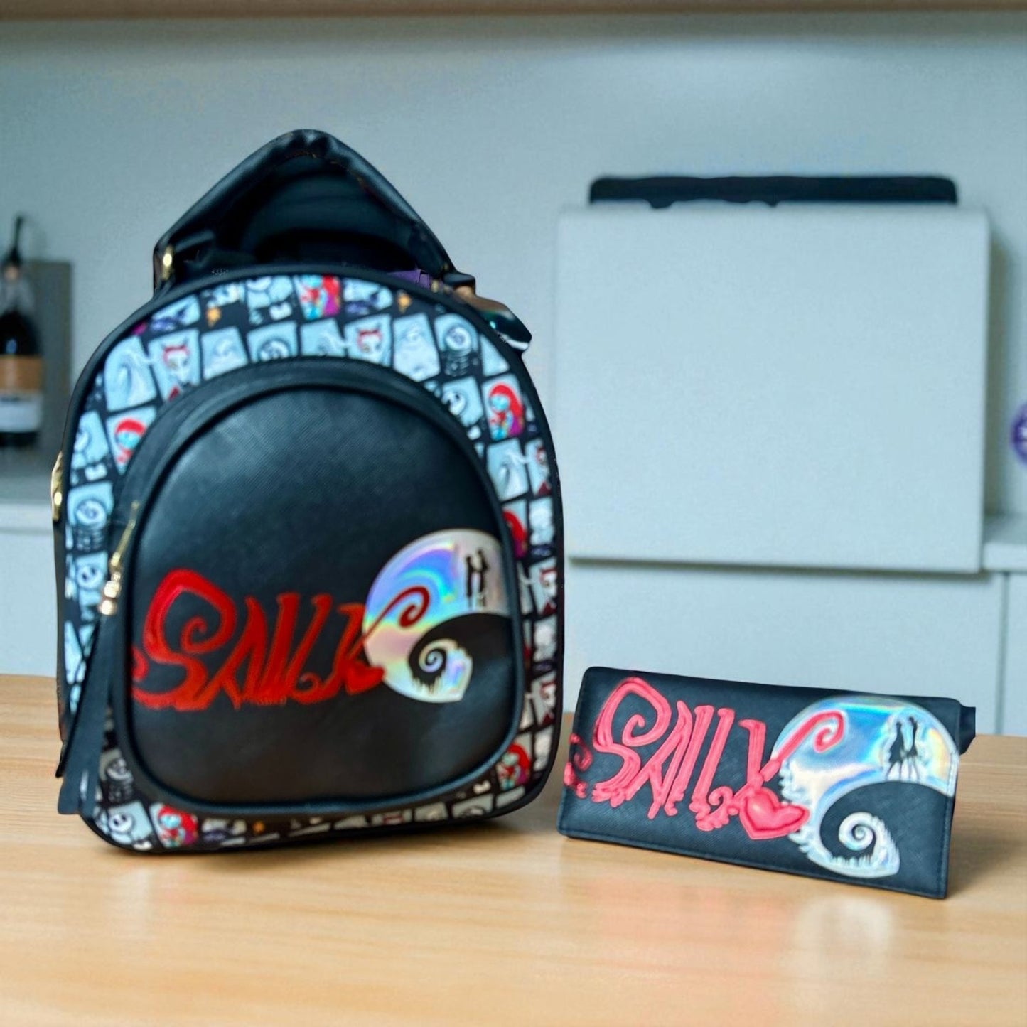 MOCHILA de dama Personajes divertida moderna exclusiva morada sintética alta calidad duradera