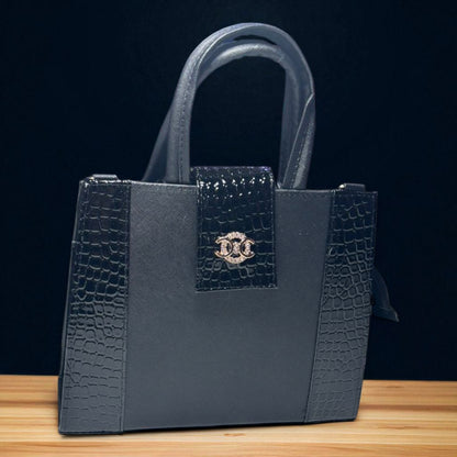 Bolsa ALMA Mediana Negra con Animal Print Vaca | Elegante y Moderna | Moda Dama Casual y Formal