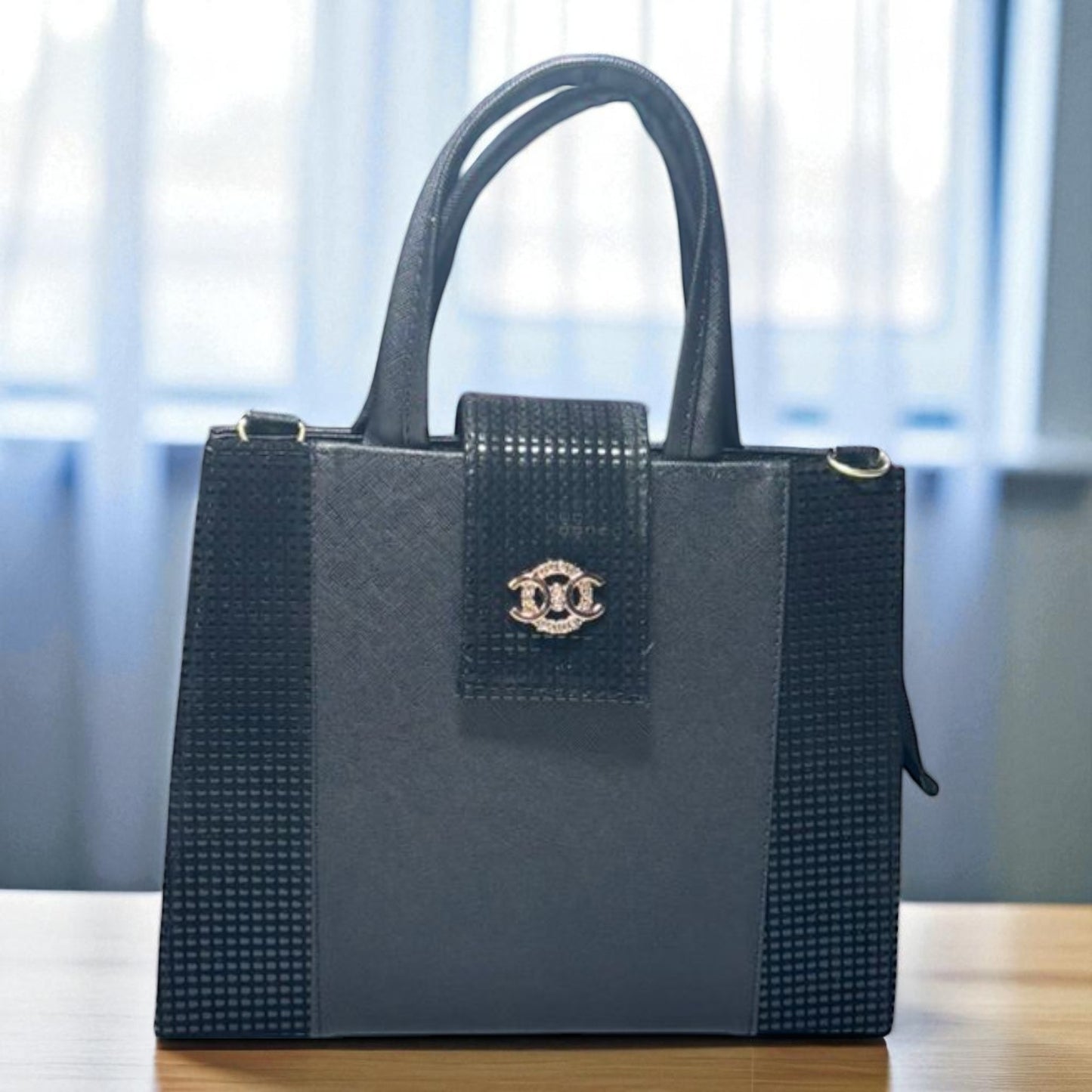 Bolsa ALMA Mediana Negra con Animal Print Vaca | Elegante y Moderna | Moda Dama Casual y Formal