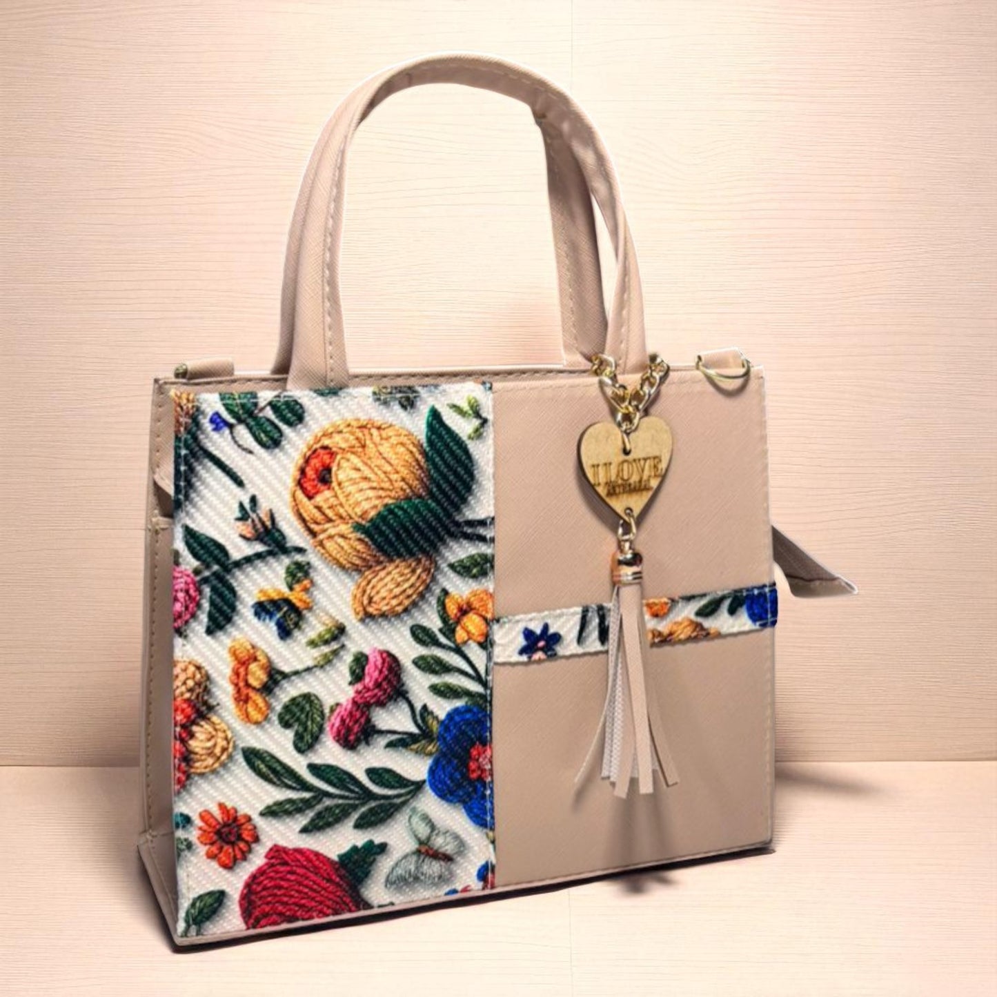 Bolsa AMALIA Mediana Negra con Diseño Floral Artesanal | Elegante y Colorida | Moda Dama Casual y Formal