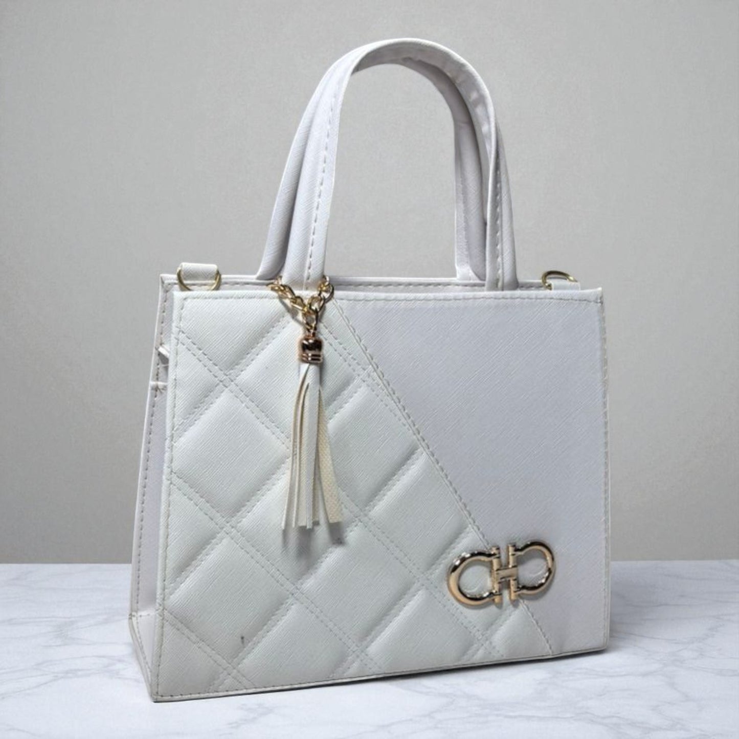 Bolsa ANAIS  Mediana Roja Elegante con Charm | Moda Dama Casual y Formal | Ideal Oficina y Eventos