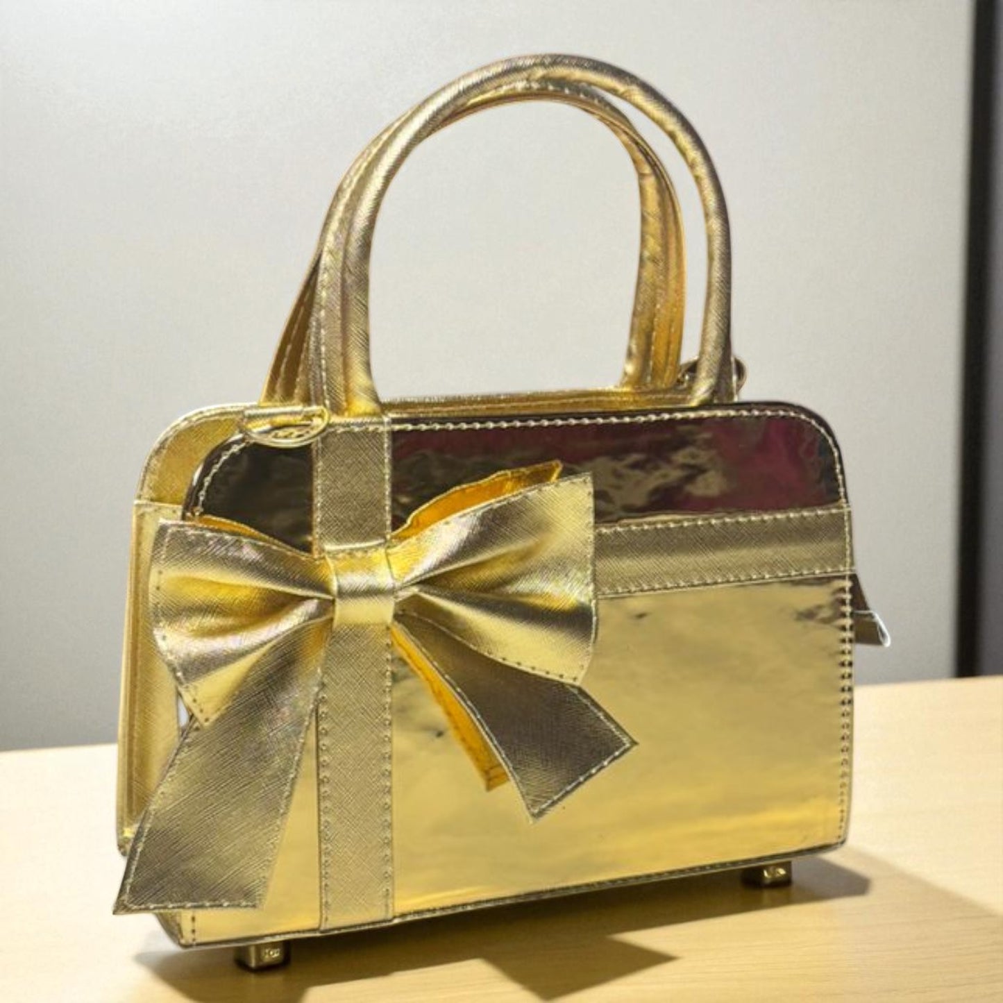 Bolsa ARLETH Mediana Beige con Moño Elegante | Estilo Fino y Moderno | Moda Dama Casual y Formal