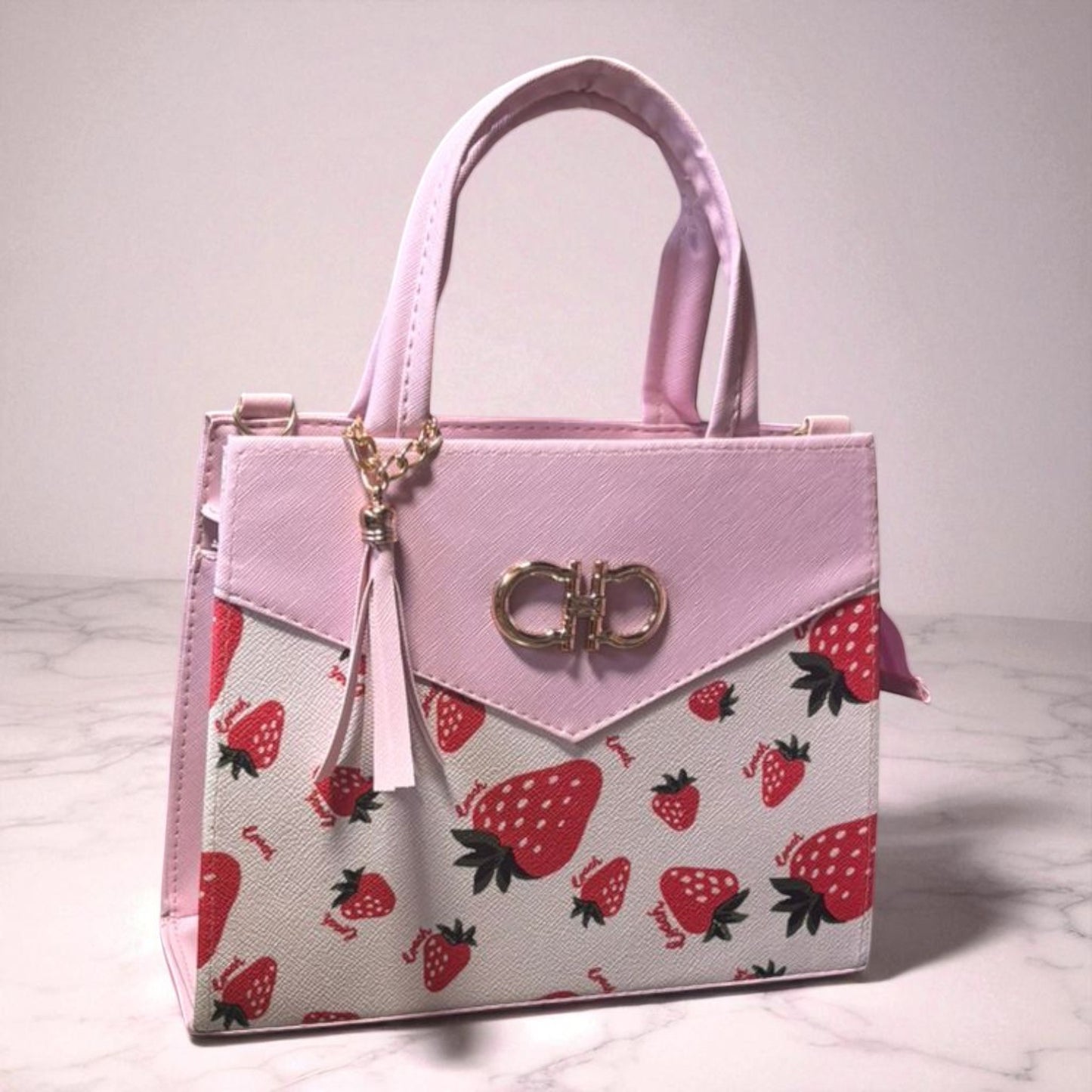 Bolsa BELINDA Mediana Roja con Estampado de Cerezas | Moderna y Juvenil | Moda Dama Casual y Divertida