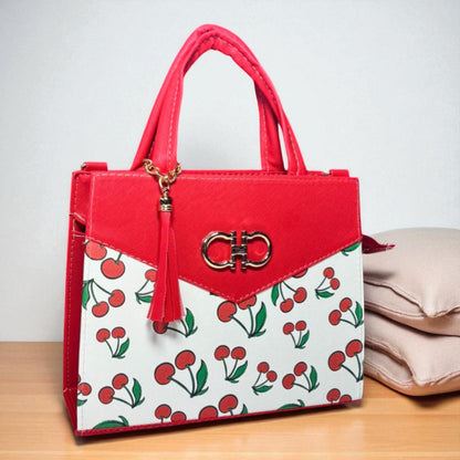 Bolsa BELINDA Mediana Roja con Estampado de Cerezas | Moderna y Juvenil | Moda Dama Casual y Divertida