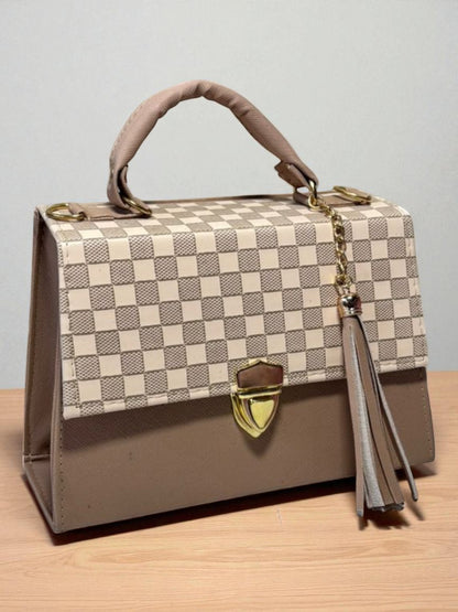 Bolsa CINTHIA Crossbody Rosa con Tassel Elegante – Mini Tote Femenino y Moderno