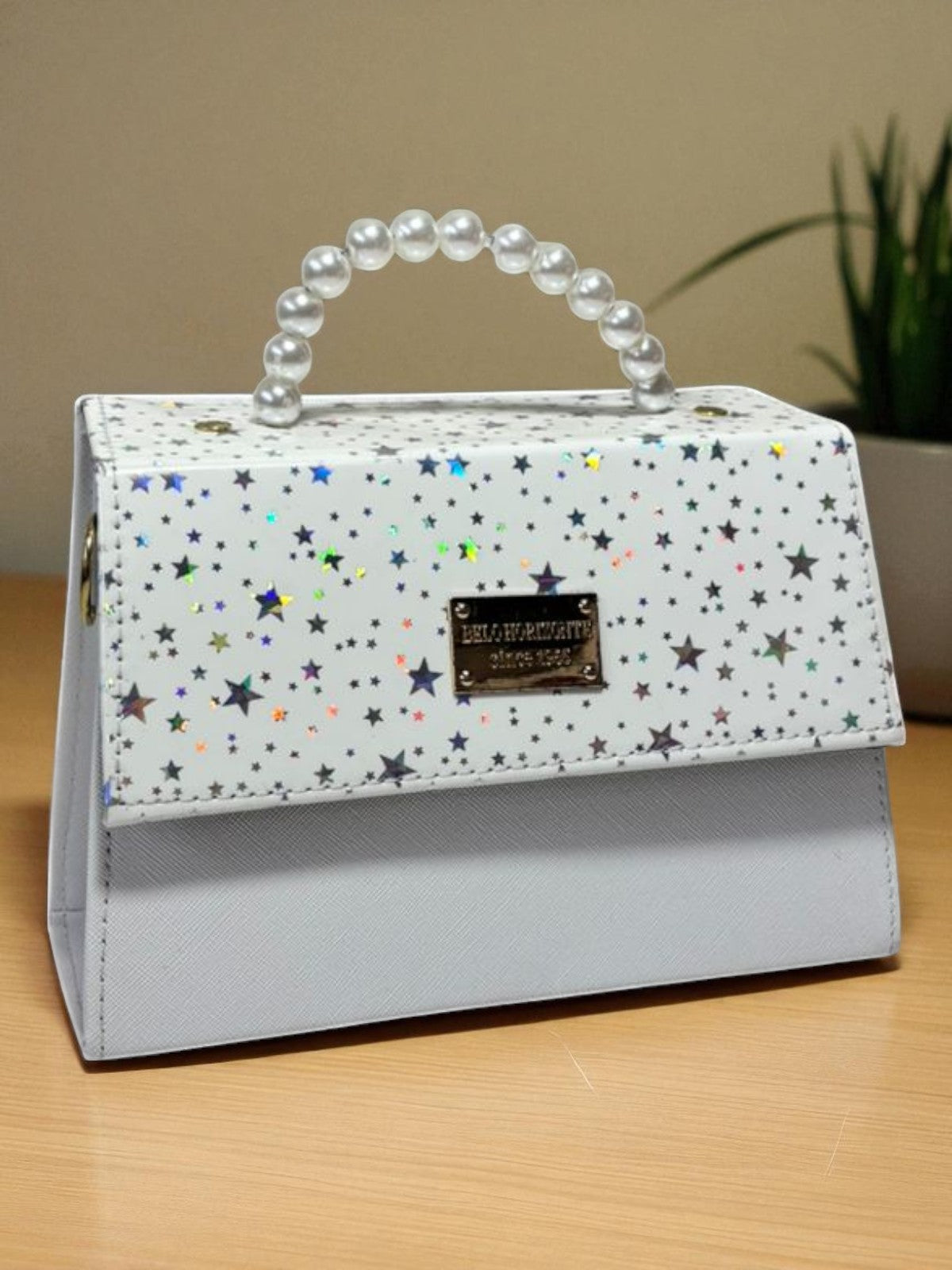 Bolsa CLARIDAD Crossbody Azul Rey con Asa de Perlas – Mini Tote Elegante y Moderno