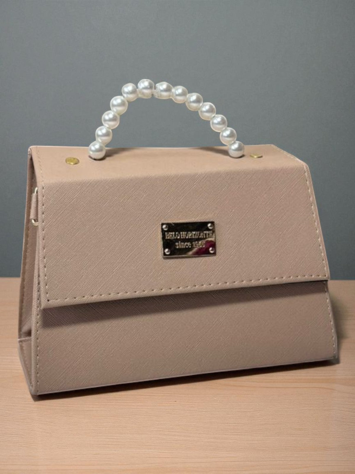 Bolsa CLARIDAD Crossbody Azul Rey con Asa de Perlas – Mini Tote Elegante y Moderno