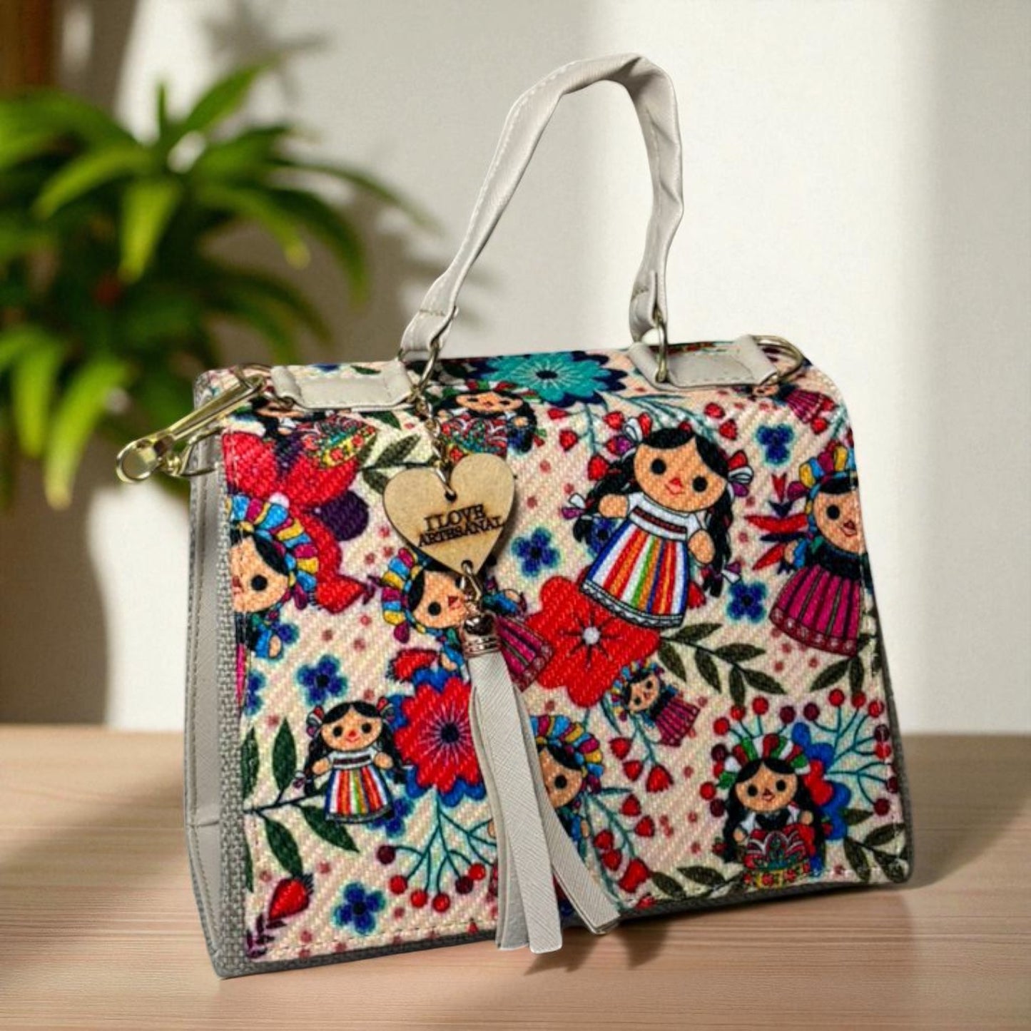 Bolsa CONCEPCION Crossbody Artesanal con Bordado Floral Multicolor – Mini Tote Mexicano de Moda
