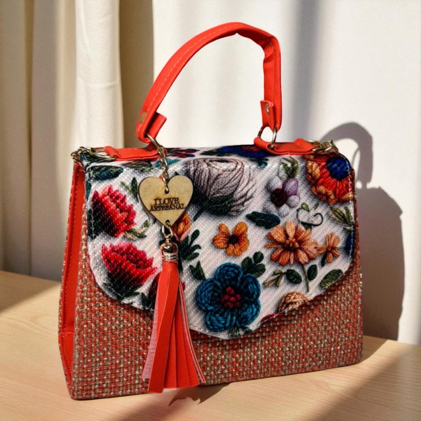 Bolsa CONCEPCION Crossbody Artesanal con Bordado Floral Multicolor – Mini Tote Mexicano de Moda