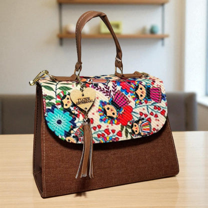 Bolsa CONCEPCION Crossbody Artesanal con Bordado Floral Multicolor – Mini Tote Mexicano de Moda