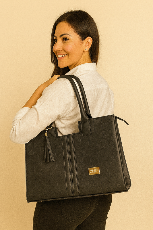 Bolsa de dama LUCIA color vino geométrica elegante grande resistente moda casual oficina