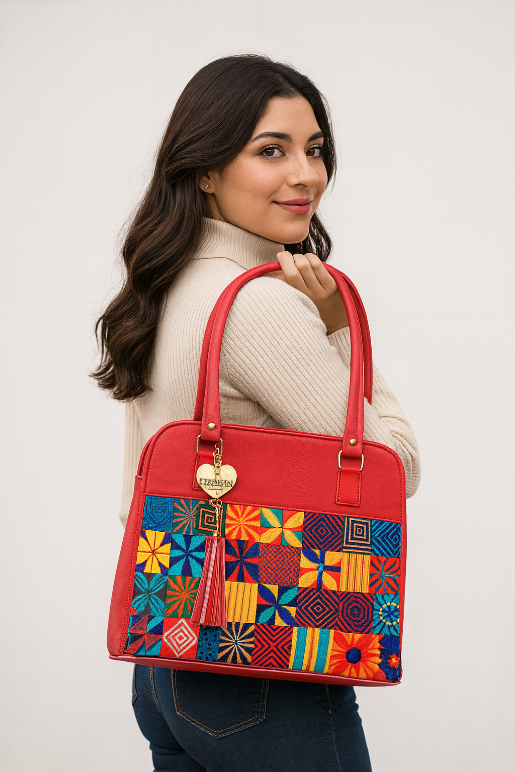 Bolsa artesanal MIA roja con bordado colorido, ideal para mujer elegante y revender