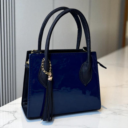 Bolsa DESIDEREE Crossbody Beige Estilo Croco con Tassel – Mini Tote Elegante y Sofisticado