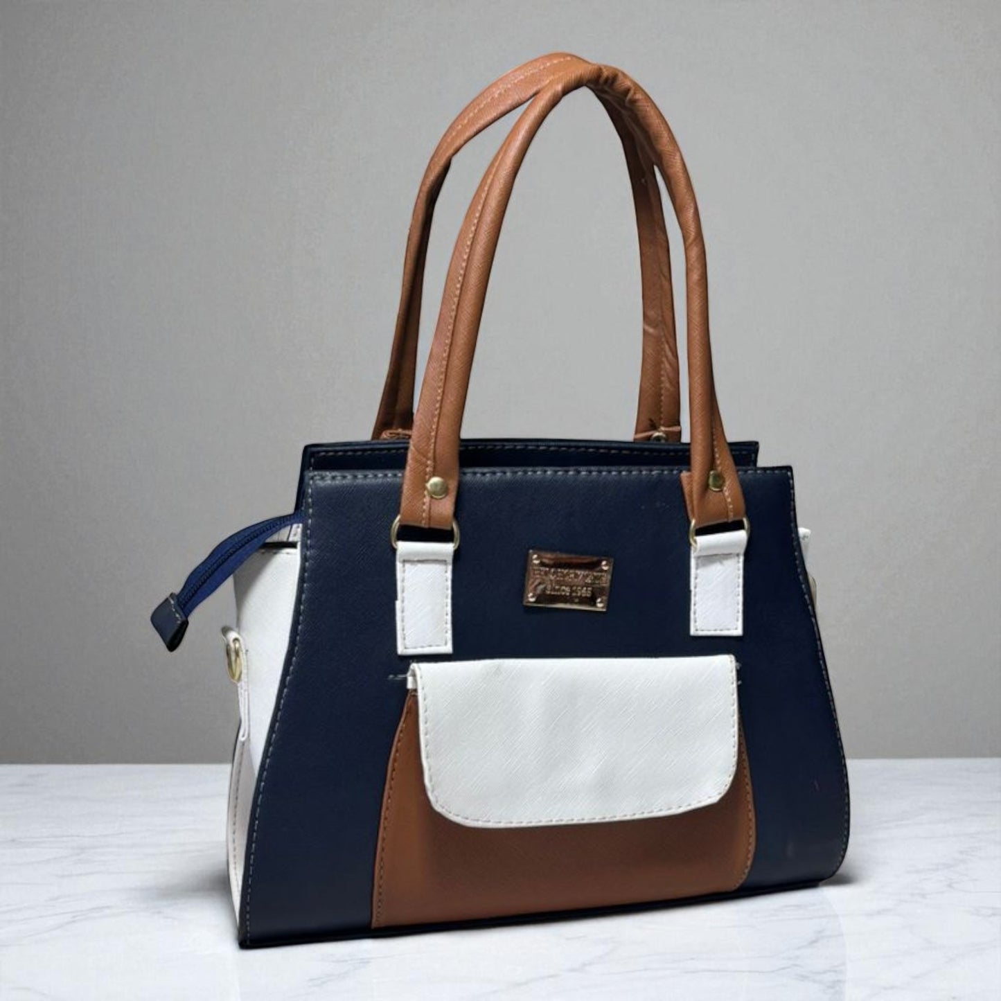 Bolsa DORIS Mediana Azul Marino con Detalles Blanco y Café | Elegante y Moderna | Moda Dama Casual y Oficina