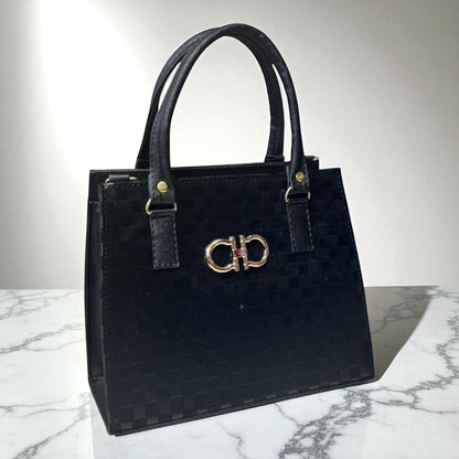 Bolsa ESTELA Mediana Blanca con Estampado de Besos | Moderna y Juvenil | Moda Dama Casual y Divertida