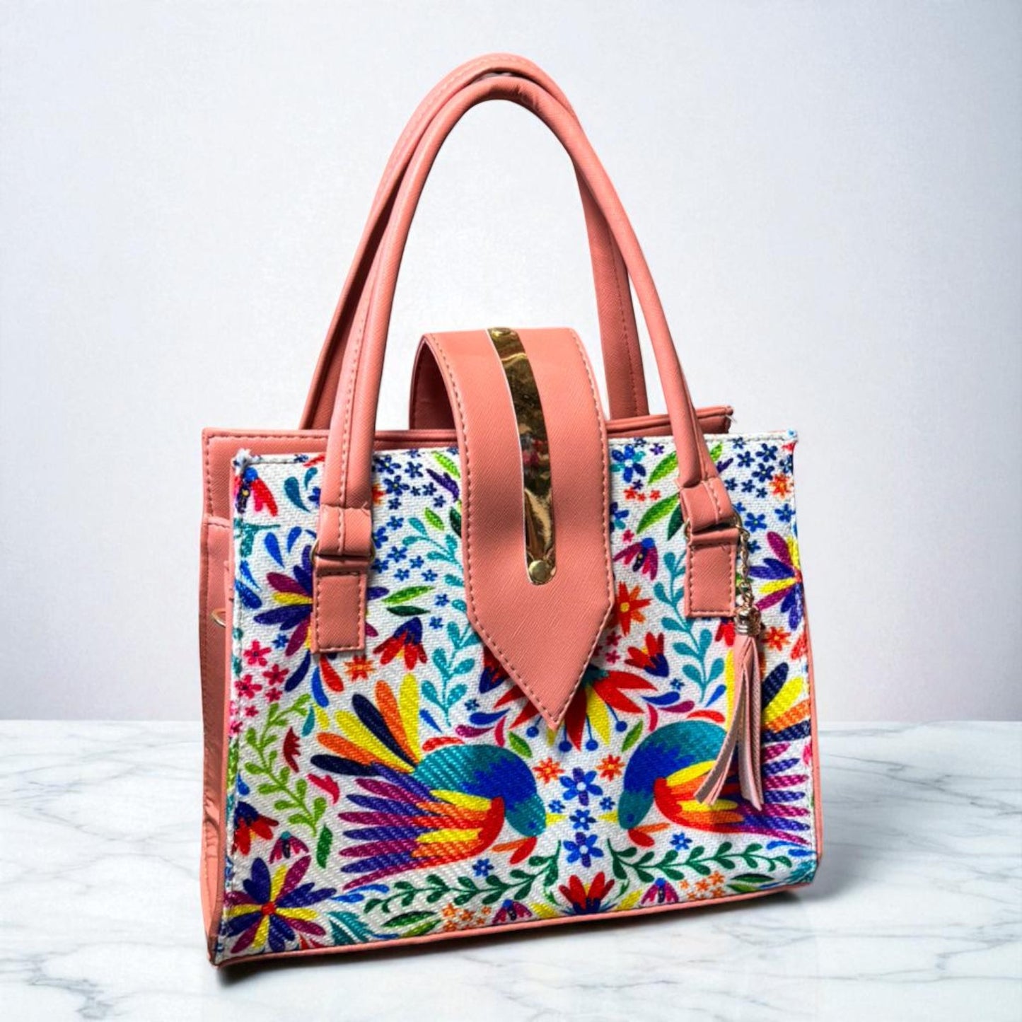 Bolsa EVANGELINA Mediana Artesanal Blanca y Negra con Diseño Floral | Elegante y Sofisticada | Moda Dama Casual y Oficina