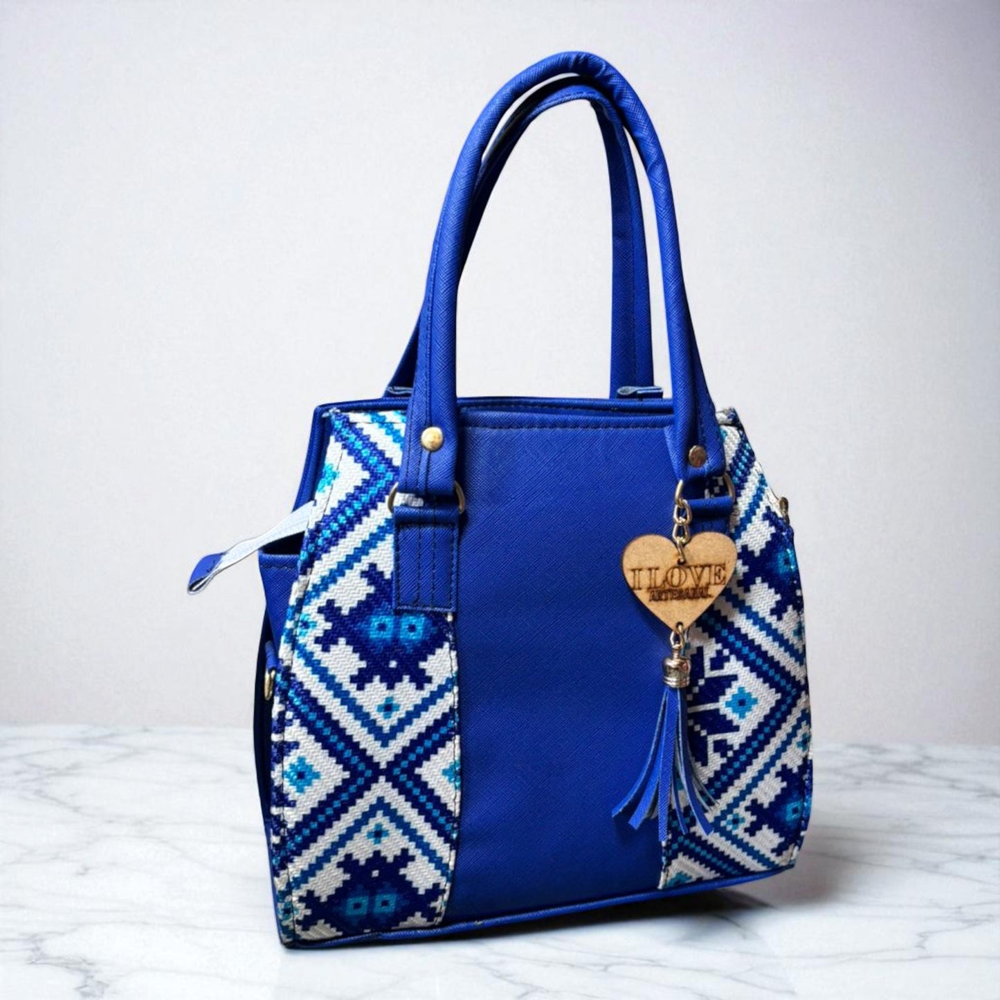 Bolsa GENOVEVA Mediana Negra con Bordado de Girasoles | Artesanal y Elegante | Moda Dama Casual y Oficina