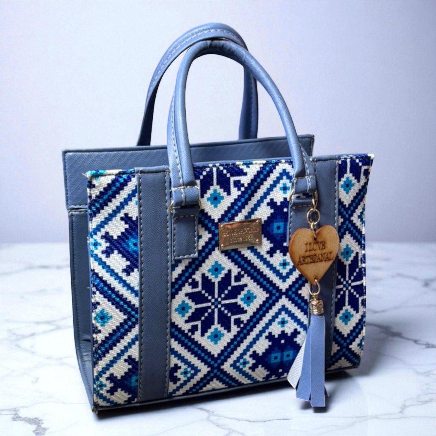 Bolsa GEORGINA Mediana Artesanal Negra con Bordado Floral Multicolor | Moderna y Elegante | Moda Dama Casual y Oficina