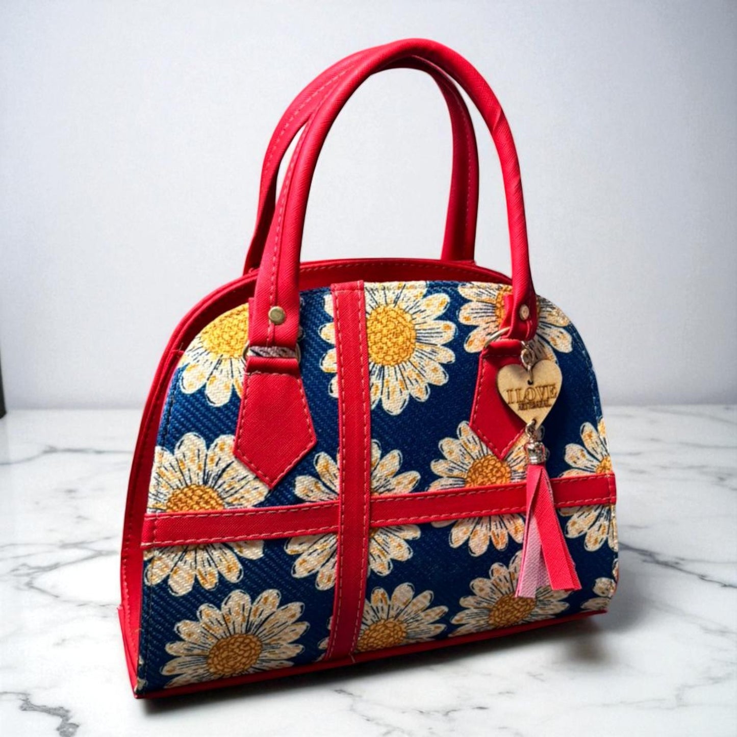 Bolsa GRACIELA Mediana Artesanal Blanca y Negra con Diseño Floral Geométrico | Elegante y Moderna | Moda Dama Casual y Oficina