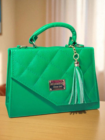 Bolsa LETICIA Crossbody Nude Acolchada con Tassel – Mini Tote Elegante y Versátil de Moda