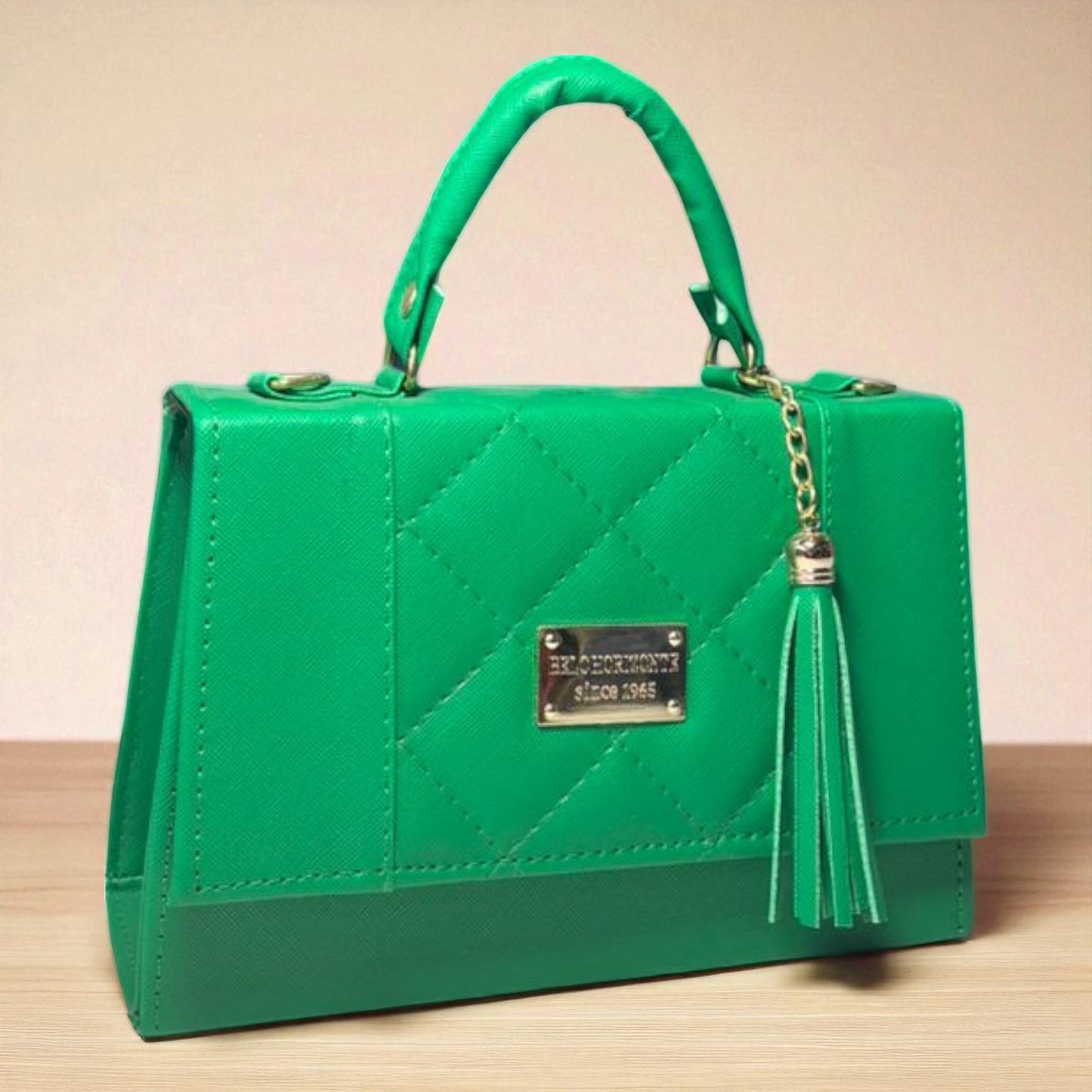 Bolsa LILIA Crossbody Lila con Estampado Tie-Dye Pastel y Tassel – Mini Tote Juvenil de Moda