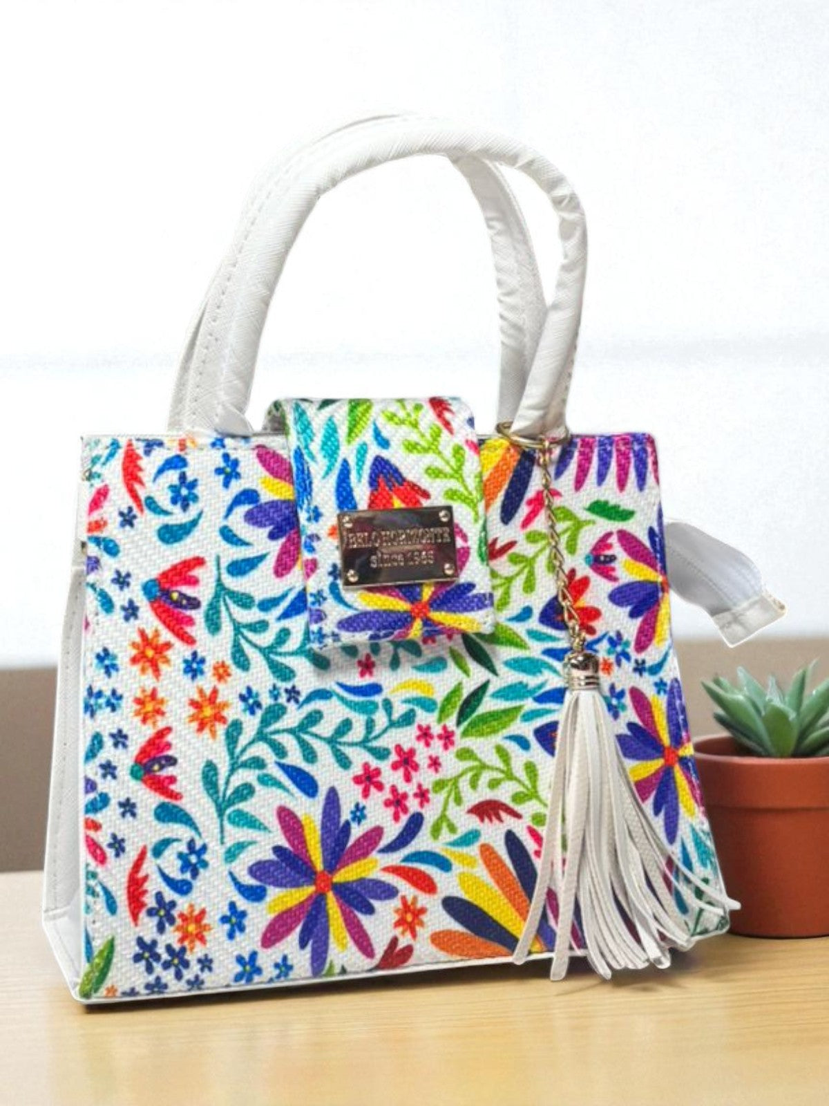 Bolsa MARICRUZ Crossbody Lila con Estampado Mandala Multicolor y Tassel – Mini Tote Artesanal de Moda