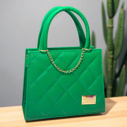 Bolsa MARISOL Crossbody Verde Esmeralda con Cadena Dorada – Tote Mini de Moda Elegante
