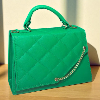 Bolsa MELINA Crossbody Azul Acolchada con Cadena Dorada | Mini Elegante de Moda