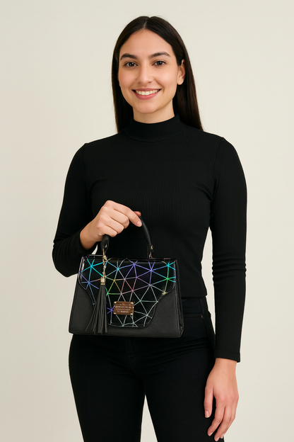 Bolsa NORMA Crossbody Negra Holográfica Geométrica con Borla – Juvenil, Moderna y Elegante, Ideal para Revender y Ganar el Triple