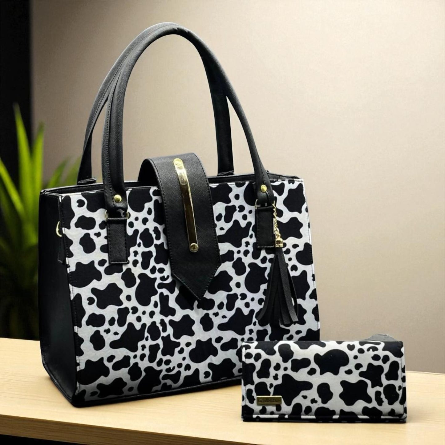 Bolsa de dama Patricia elegante moderna acolchada negra sintética alta calidad duradera