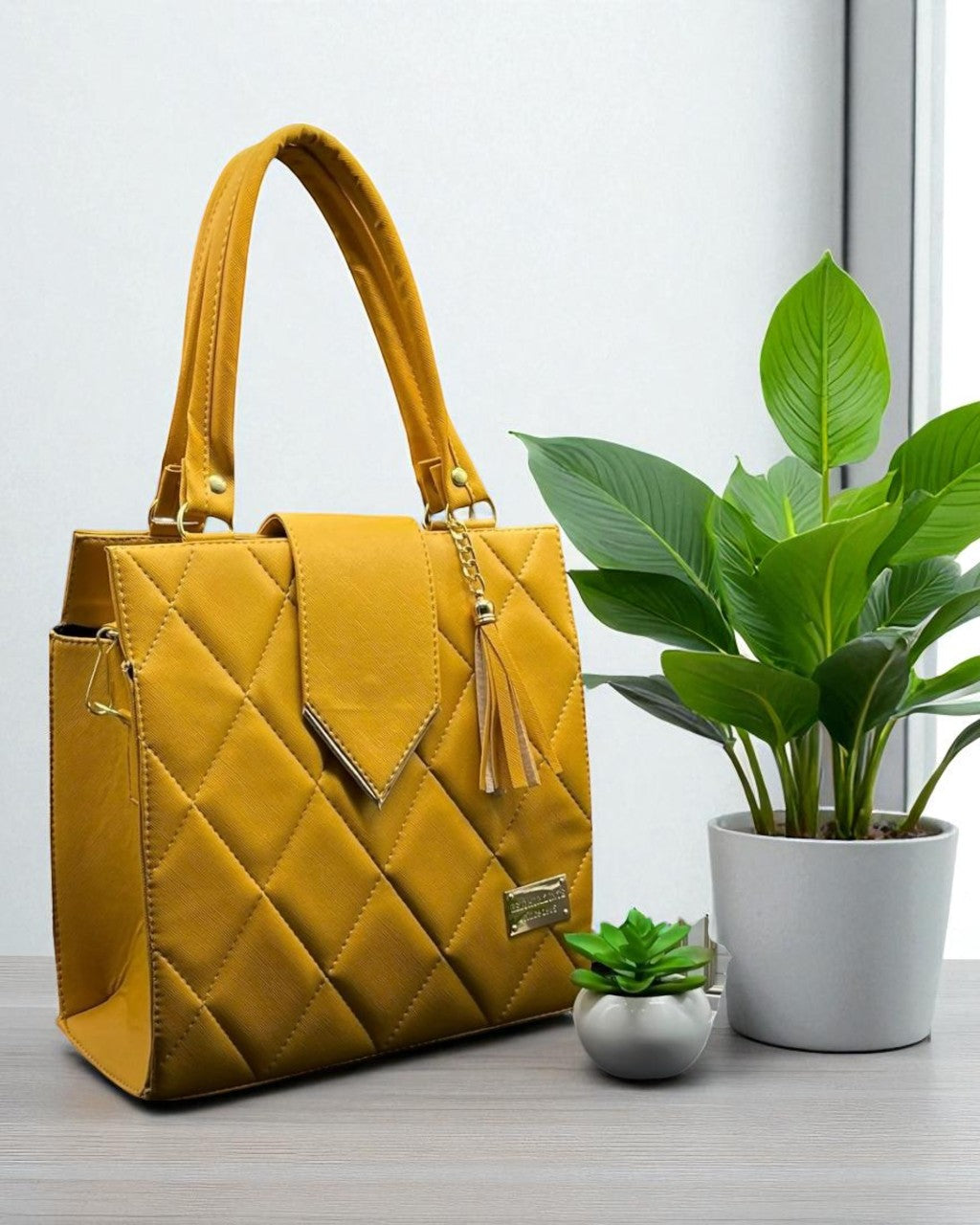 Bolsa de dama Danie elegante moderna acolchada café sintética alta calidad duradera