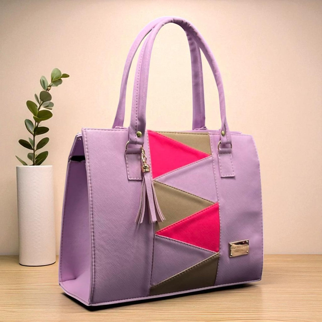 Bolsa Azteca  Sintética de Alta Calidad con Diseño Geométrico Moderno Elegante