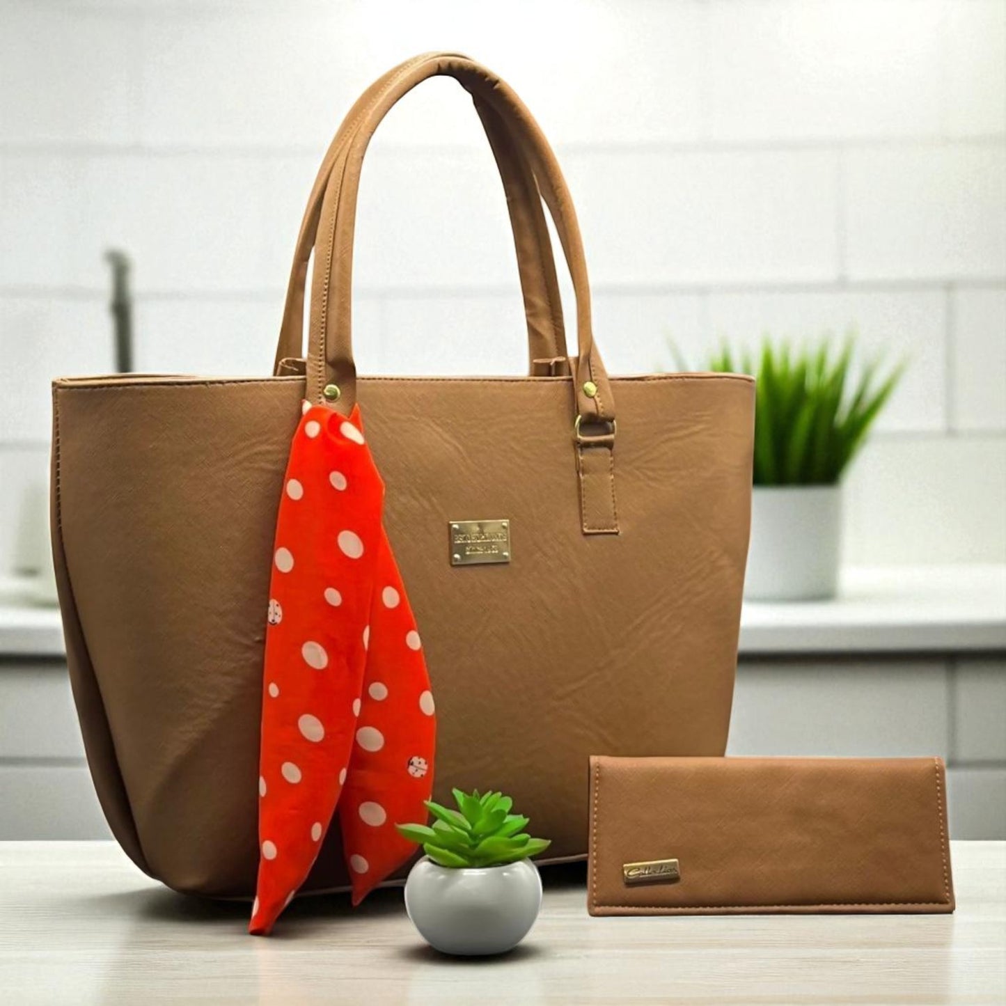 Bolsa negra AITANA de dama elegante con pañuelo floral, amplia, resistente, ideal revender