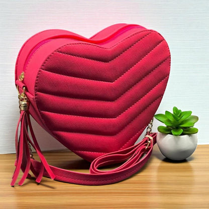 Bolsa de dama ANGELA corazón pastel elegante juvenil con correa larga moderna