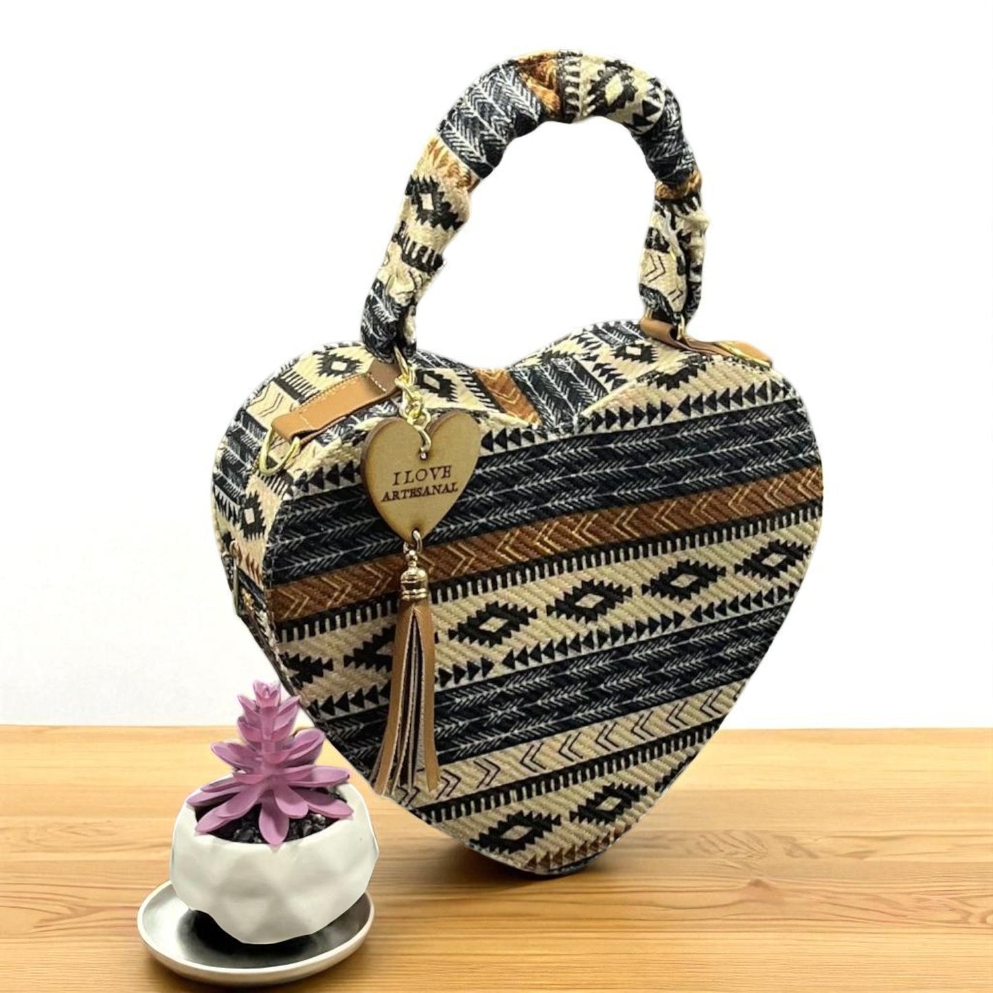 Bolsa corazón artesanal azul blanco mujer elegante moderna juvenil tendencia ideal regalo Erika