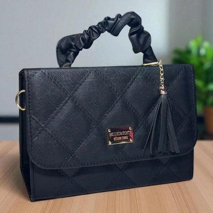 Bolsa holográfica de dama SANDY elegante con asa fruncida y diseño moderno