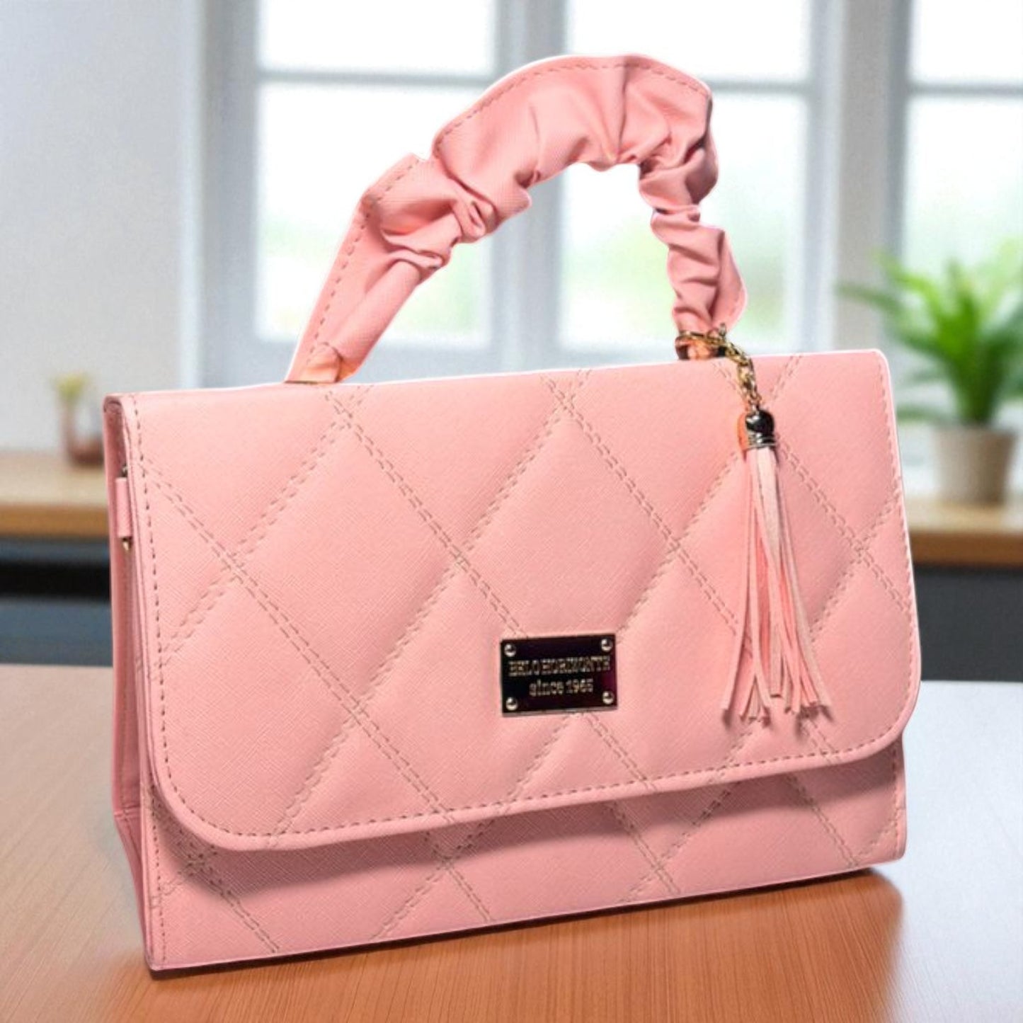 Bolsa holográfica de dama SANDY elegante con asa fruncida y diseño moderno