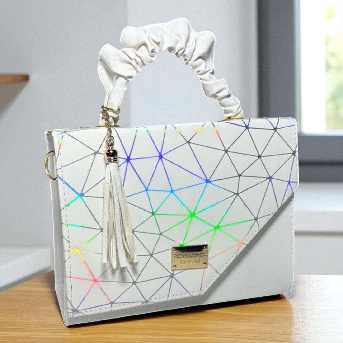 Bolsa holográfica geométrica blanca dama MIRIAM moderna elegante asa scrunchy con cierre