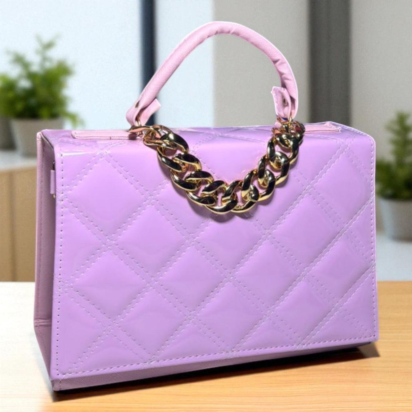 Bolsa de dama DORA beige elegante acolchada con cadena dorada lujo tendencia