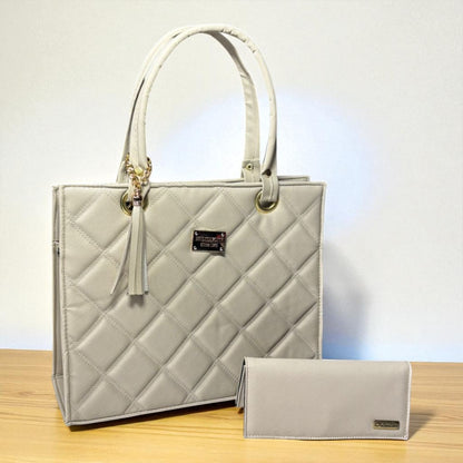 Bolsa negra MARTINA elegante charol dama lujo moderna con cierre segura resistente