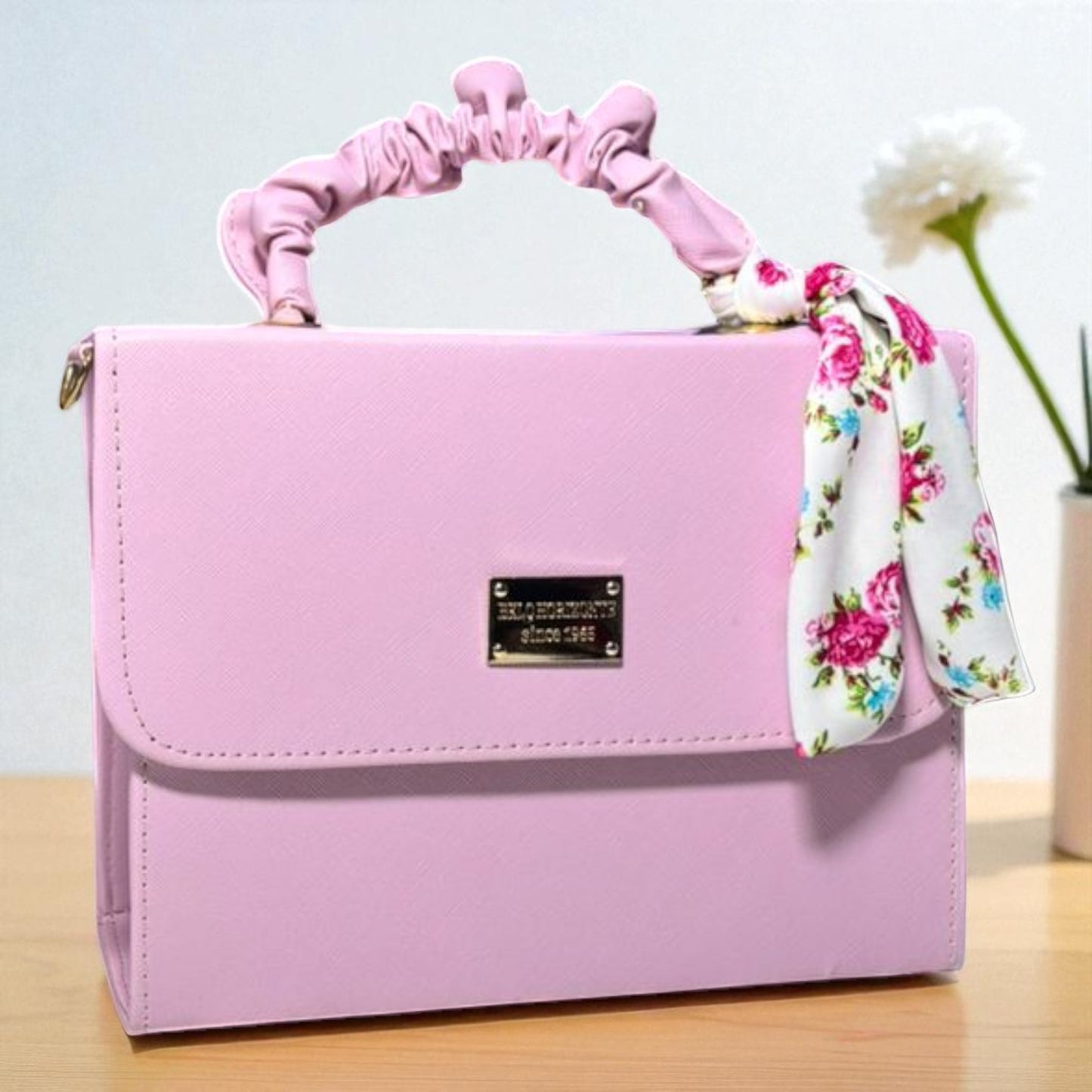 Bolsa negra MICHELLE  elegante de dama con pañuelo floral, moda casual y formal