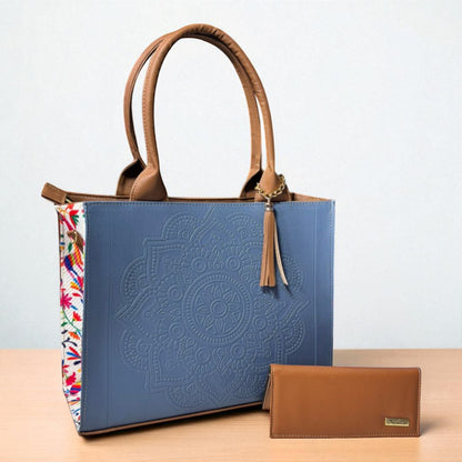 Bolsa artesanal AURORA morada y rosa con mandala grabado y cartera elegante