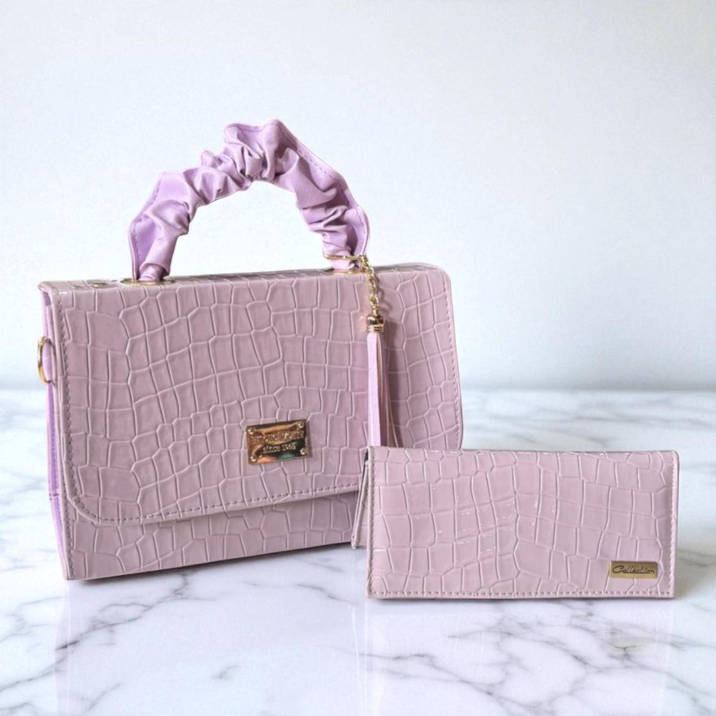 Bolsa holográfica de dama SANDY elegante con asa fruncida y diseño moderno