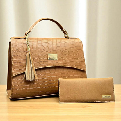 Bolsa TERESA femenina croco elegante color dorado, con tassel moderno y estilo sofisticado