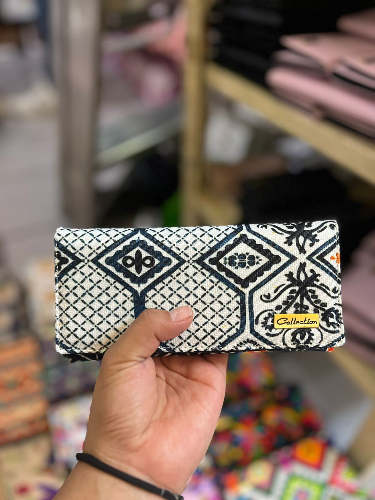 Cartera Negra Acolchada Collection | Dama Elegante y Sofisticada | Práctica y Moderna