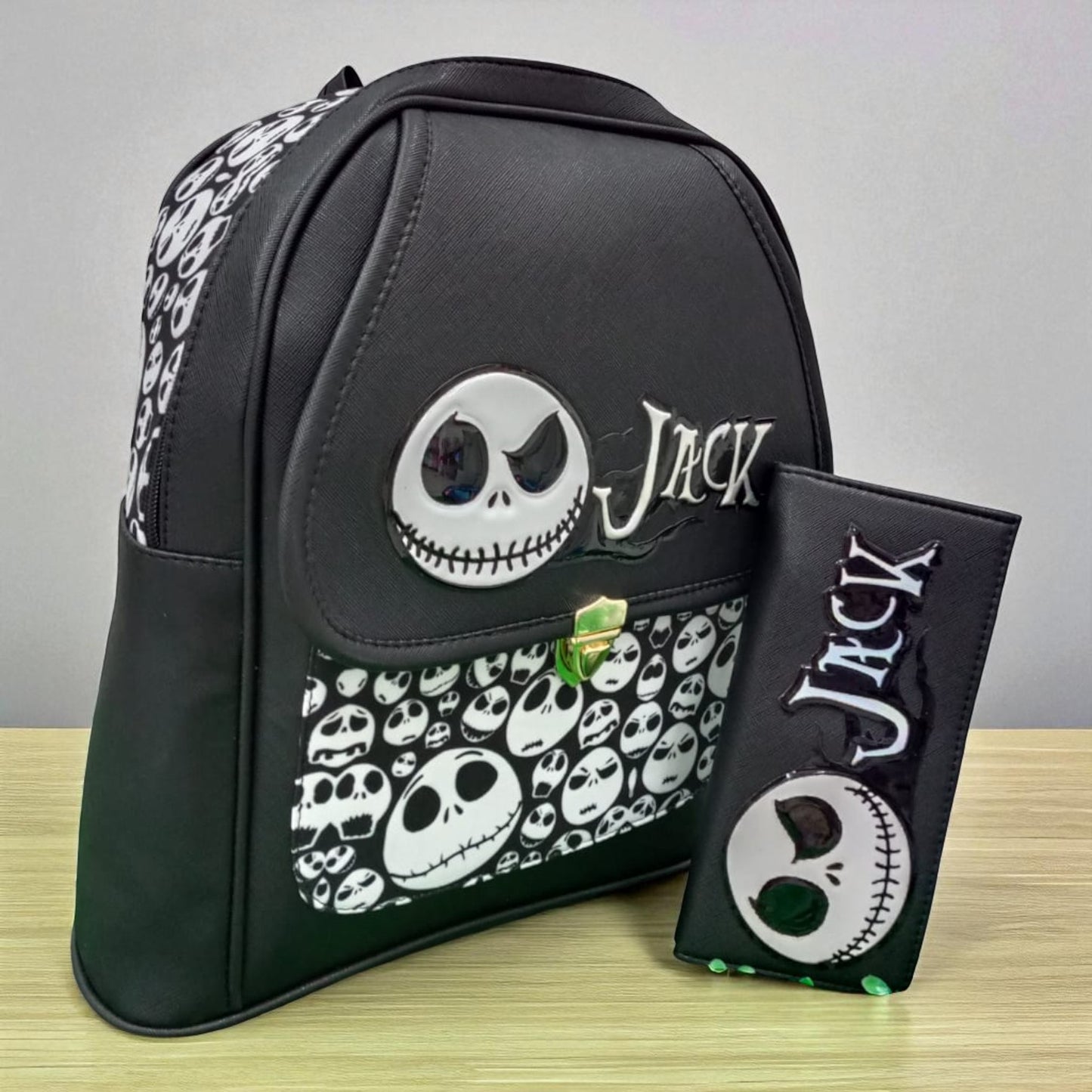 MOCHILA de dama Personajes divertida moderna exclusiva morada sintética alta calidad duradera