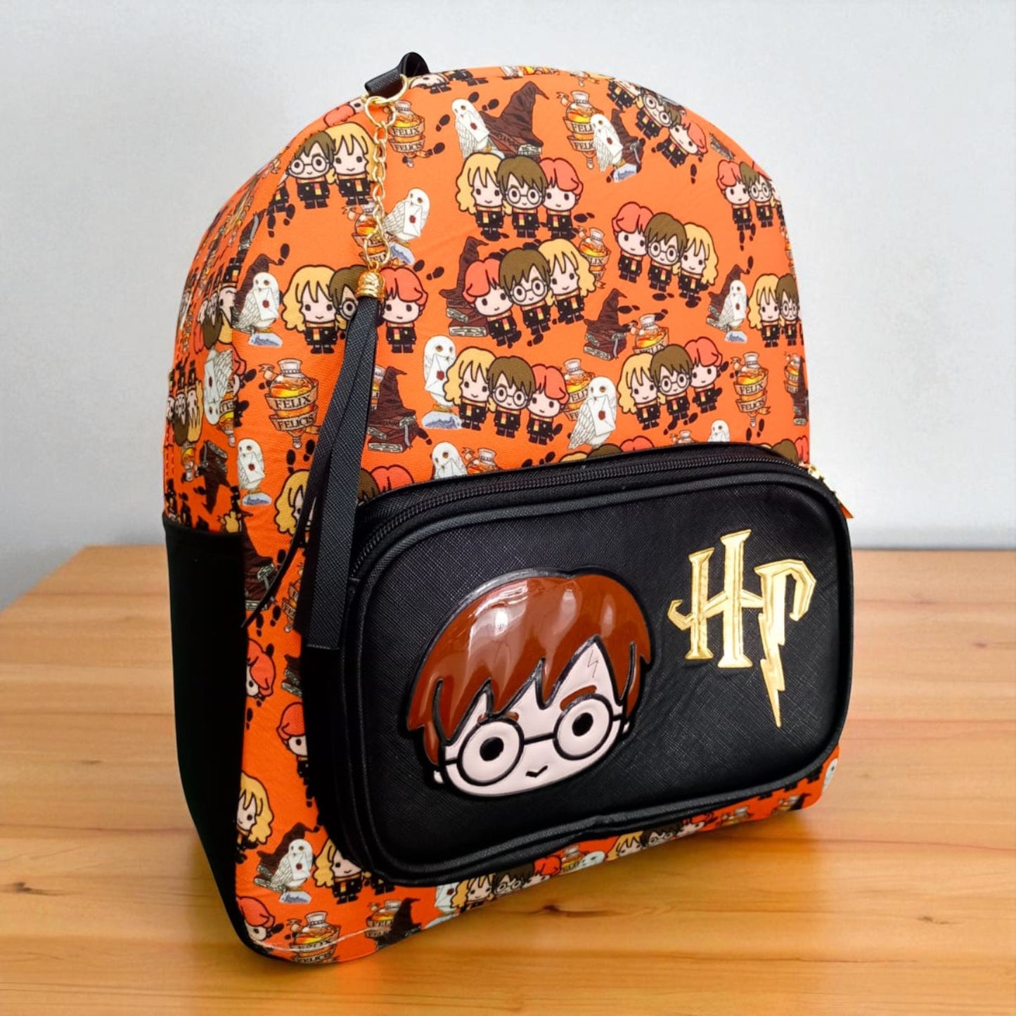 MOCHILA de dama Personajes divertida moderna exclusiva morada sintética alta calidad duradera