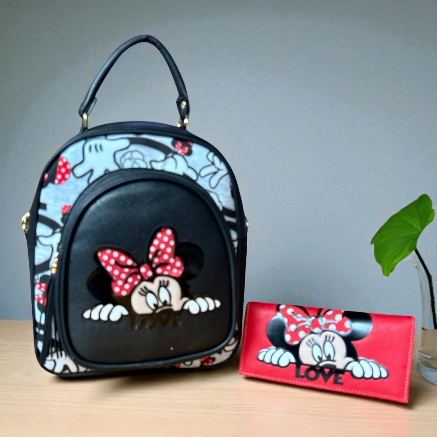 MOCHILA de dama Personajes divertida moderna exclusiva morada sintética alta calidad duradera